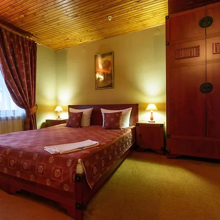 Letuchiy Gollandets Hotel *