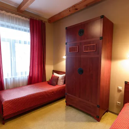 Letuchiy Gollandets Hotel Uzhhorod