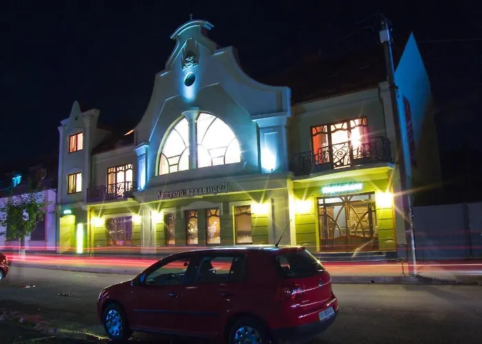 Hotel Letuchiy Gollandets
